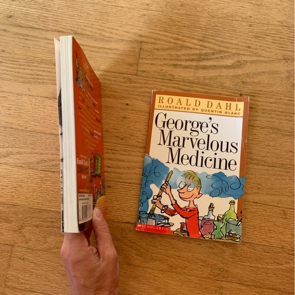 James and the Giant Peach and George’s Marvelous Medicine two Roald Dahl books - Picture 3 of 7